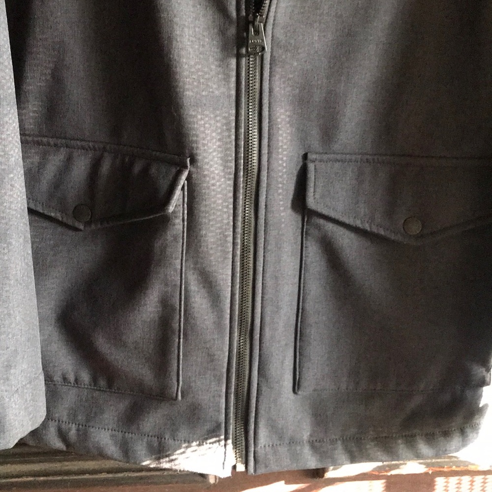 Levis Jacket - Picture 5 of 5
